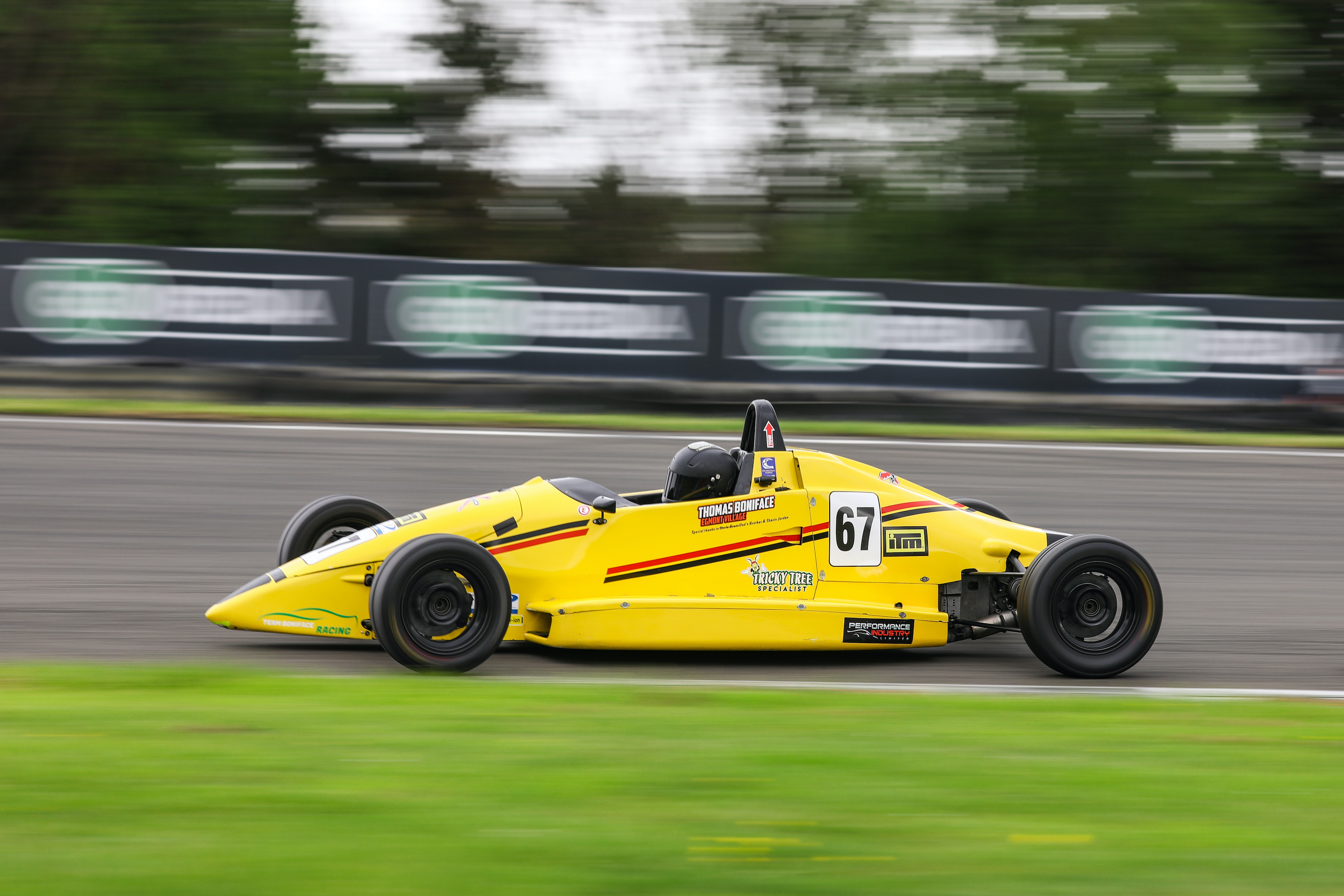 Thomas Boniface scores maiden victory at Manfeild