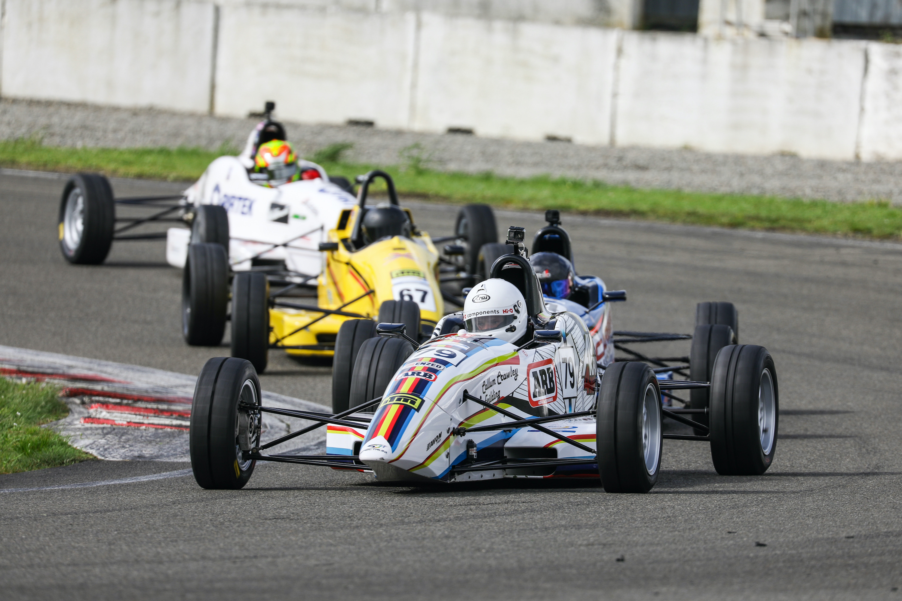 Crawley converts pole position to race win at Manfeild at Manfeild